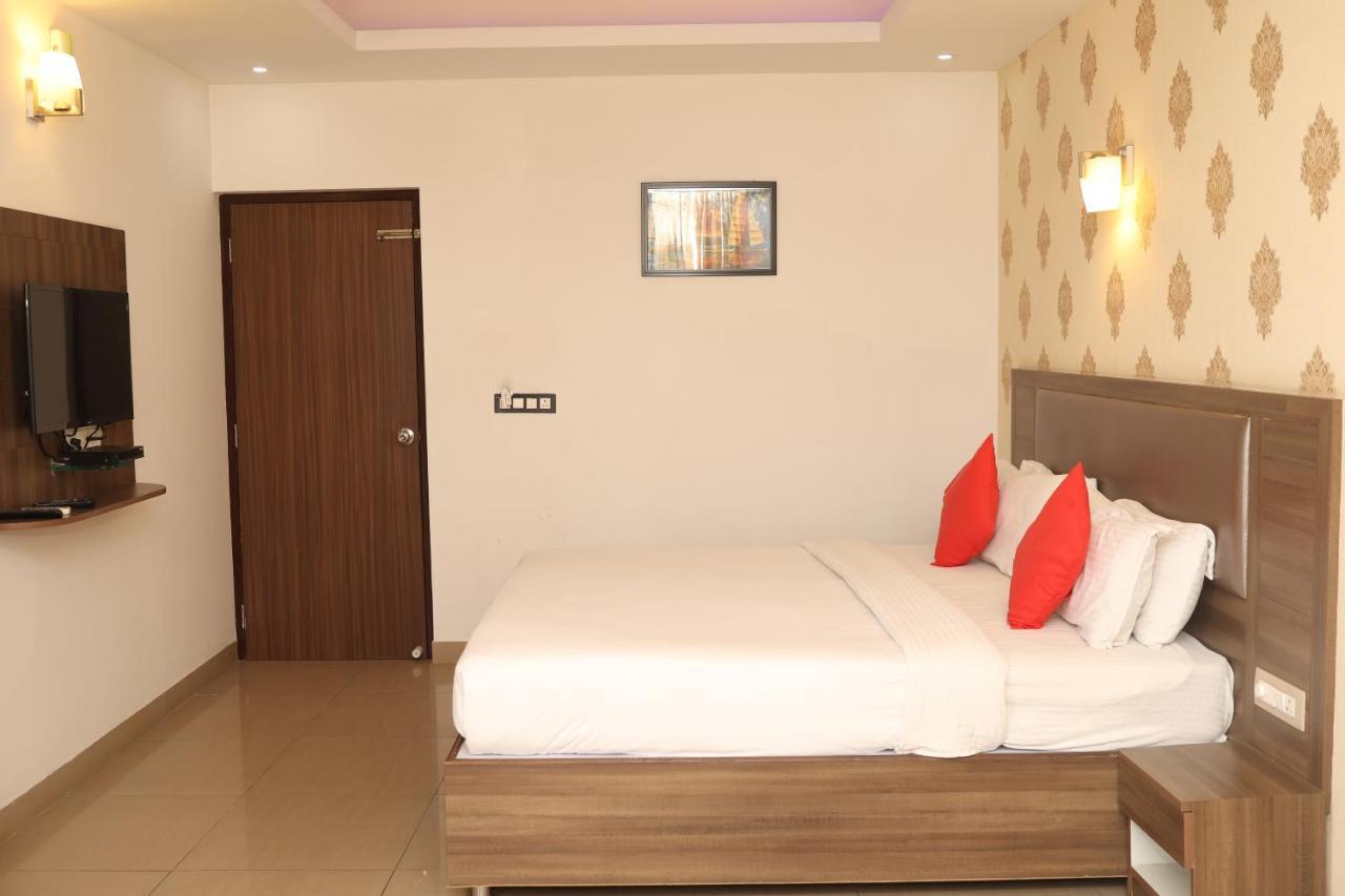 Victory Grand Attibele Hotel Bagian luar foto